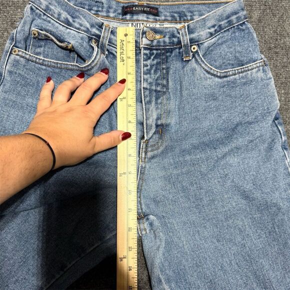 Vintage Bill Blass Women's Light Wash Straight Jeans Blue Denim Size 8P - Picture 5 of 8
